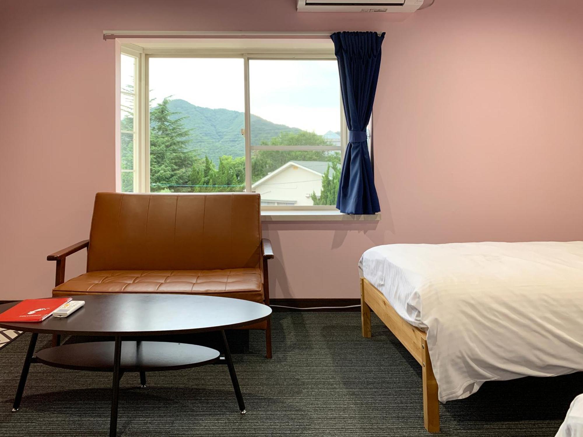 Hatn Hat Guesthouse ハッツンハット Сёдосима Экстерьер фото